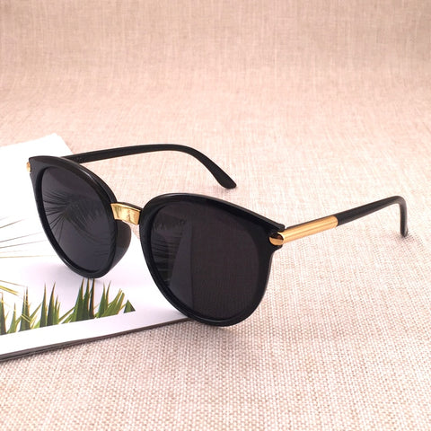 Classic Round Vintage Sunglasses